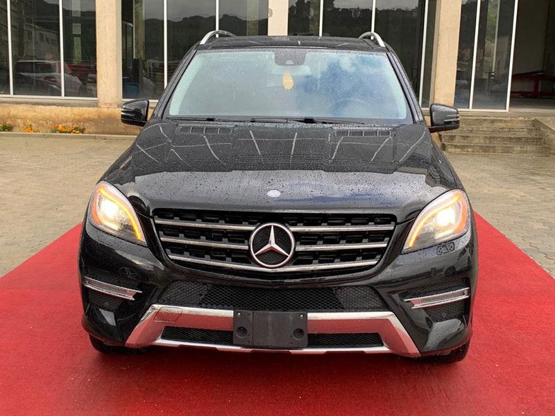 Mercedes- BENZ ML 3.0 4WD